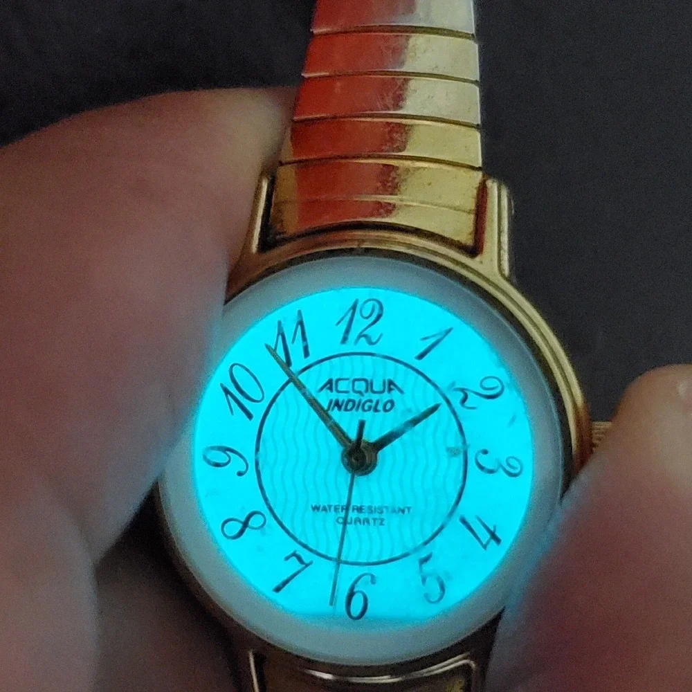 ACQUA Timex 24MM Watch Women White‎ Dial Gold Tone Case Bracelet 6